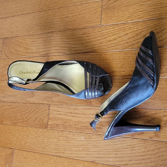 Charlotte Russe brown heels - Picture 3 of 3